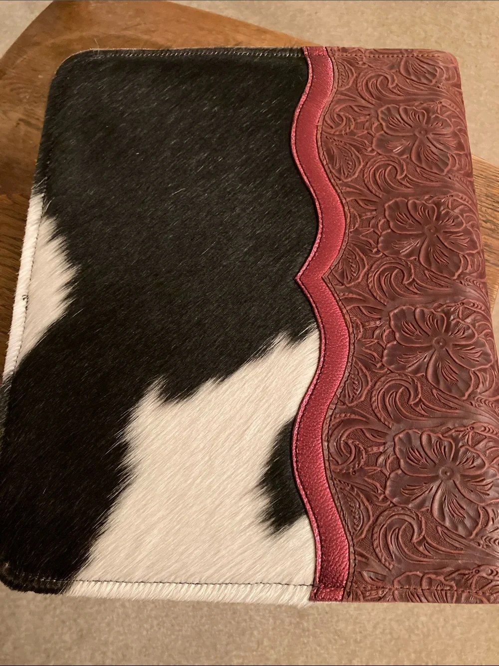 Crimson Willow Zip Binder NWOT